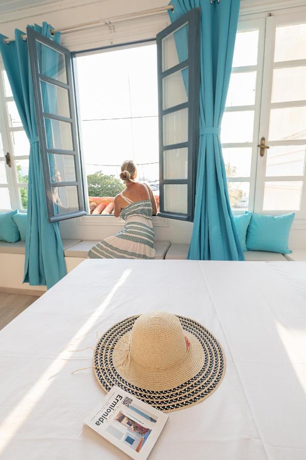 The White Rose Apartment Poros Town Exterior photo