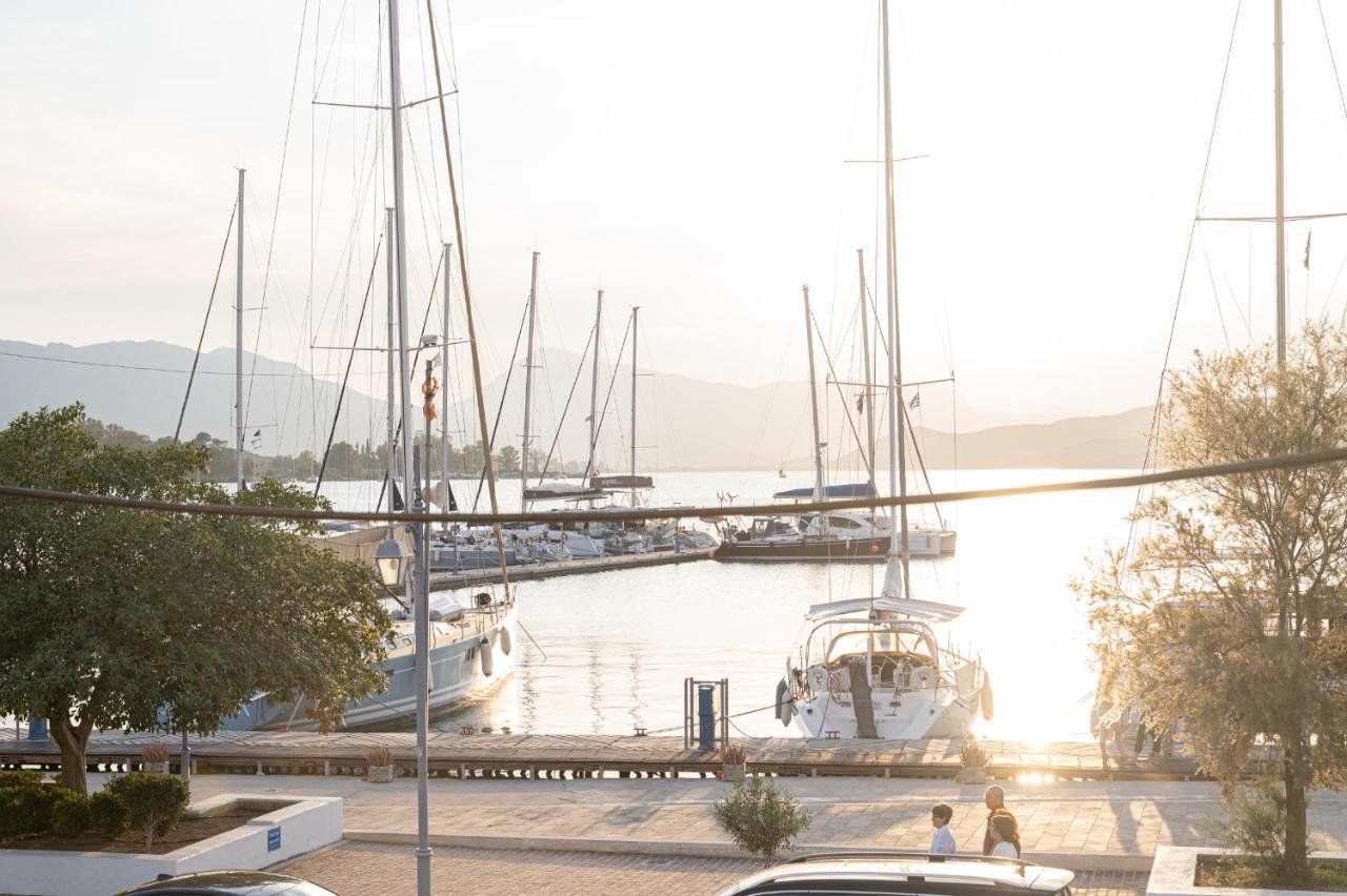 The White Rose Apartment Poros Town Exterior photo